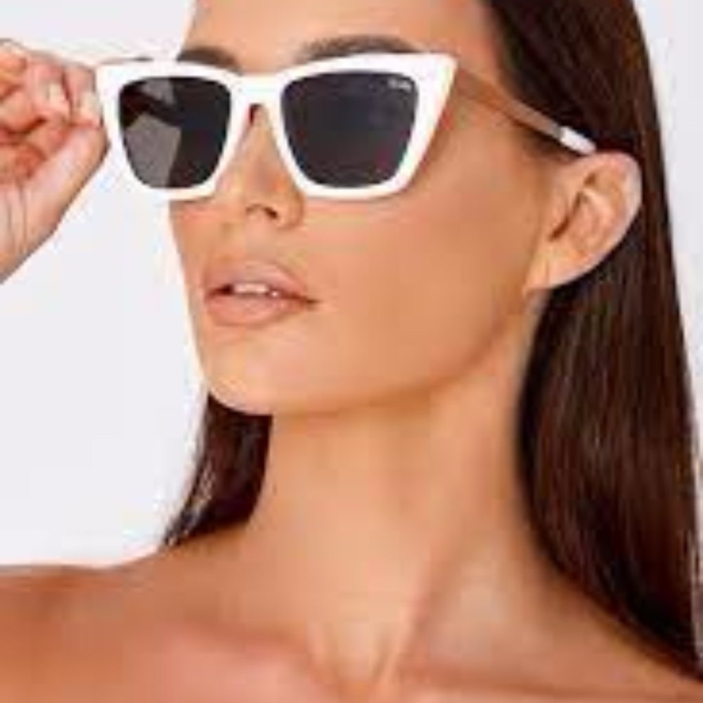 Quay x Desi Perkins White Don’t @ Me Sunglasses